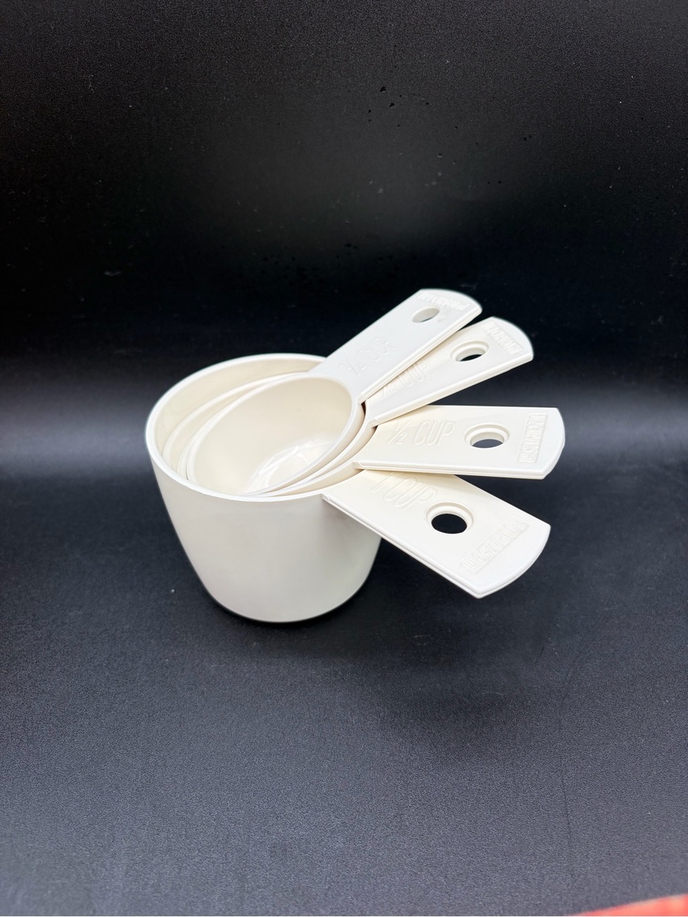 Vtg 1990's Pyrex Nesting Measuring Cups Set of 4 Ivory 1c-1/2c-1/3c-1/4c